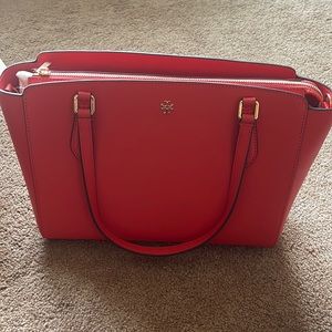 BRAND NEW Tory Burch Emerson Small Top Zip Tote